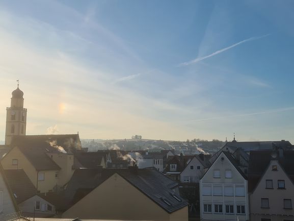 Blick auf die Altstadt - die Wärmeversorgung verläuft größtenteils noch durch fossile Brennstoffe (Quelle: Stadtbauamt)
