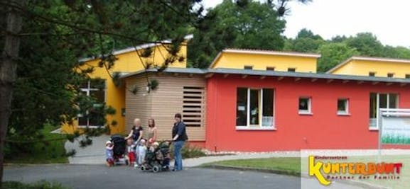 Krabbelwiese Kunterbunt