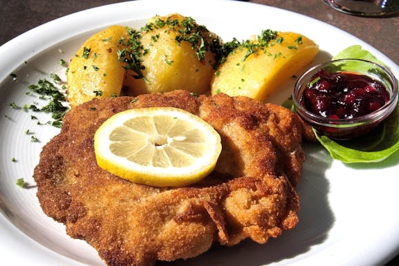 Schnitzel mit Kartoffeln