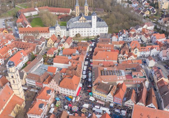 Verkaufsoffener Sonntag und Krämermarkt in der Altstadt